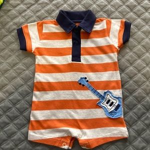 Onesie size 0-3 months